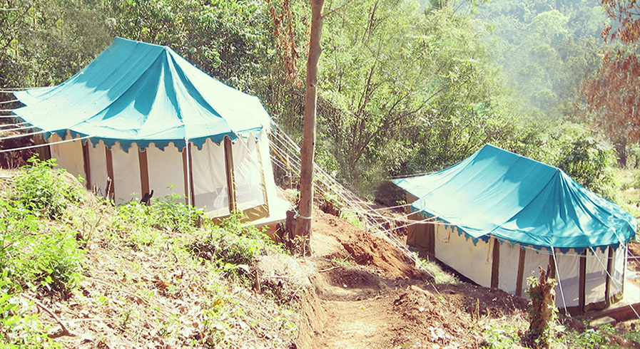 <span>Satisfy your taste for adventure in the untouched woods and treks of Coorg</span><br><a href='#'>Book Now</a>